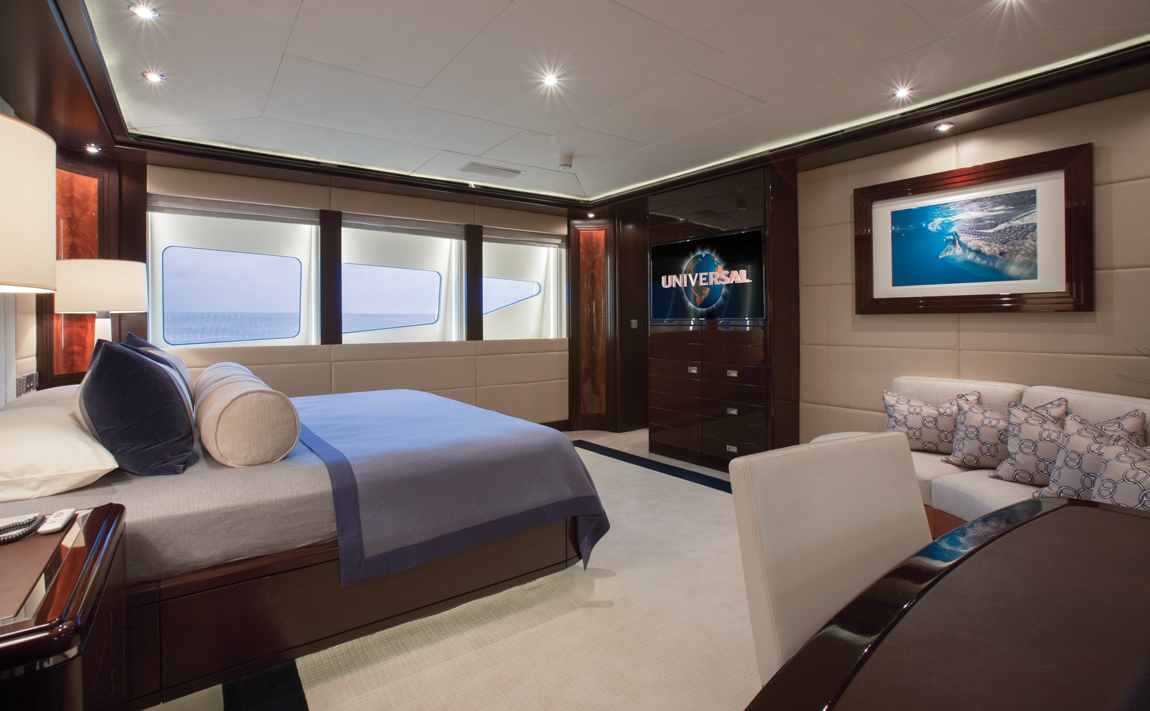 DREAM - Yacht Rental